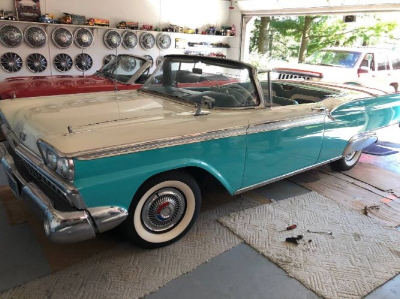 1959 Ford Galaxie for sale in Wisconsin (ID-83097) 1959 Ford Galaxie for sale in Wisconsin (ID-83097)