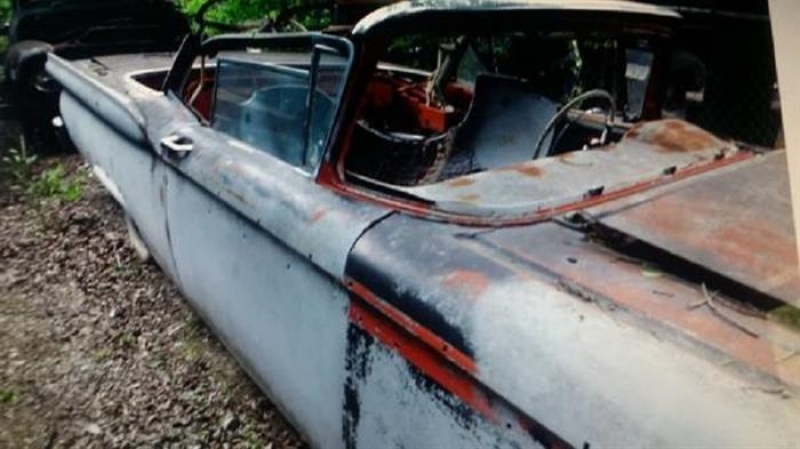 1959 Ford Fairlane for sale (ID-99168) 1959 Ford Fairlane for sale (ID-99168)