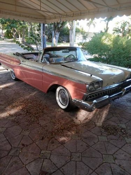1959 Ford Fairlane 500 for sale in Michigan (ID-113641) 1959 Ford Fairlane 500 for sale in Michigan (ID-113641)
