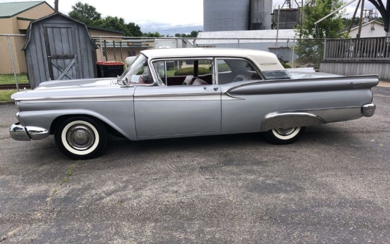 1959 Ford Galaxie 500 for sale (ID-131050) 1959 Ford Galaxie 500 for sale (ID-131050)