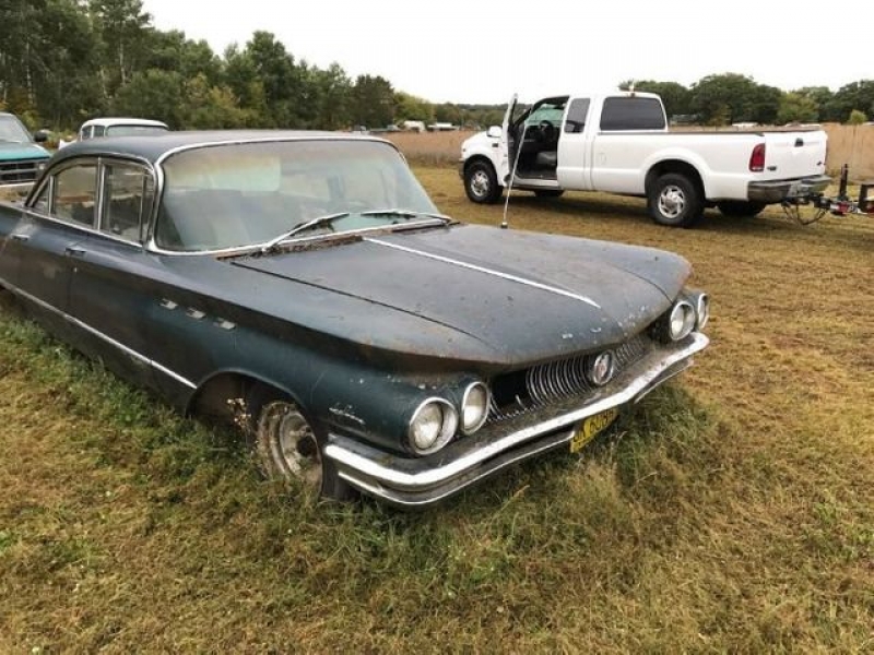 1960 Buick LeSabre for sale in Riverhead, New York (ID-111227) 1960 Buick LeSabre for sale in Riverhead, New York (ID-111227)