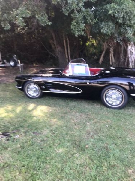 1960 Chevrolet Corvette for sale in Michigan (ID-95725)