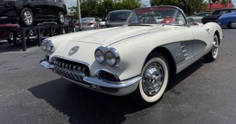 1960 Chevrolet Corvette for sale in Michigan (ID-164418)