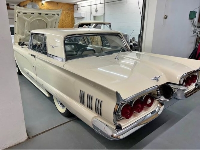 1960 Ford Thunderbird for sale