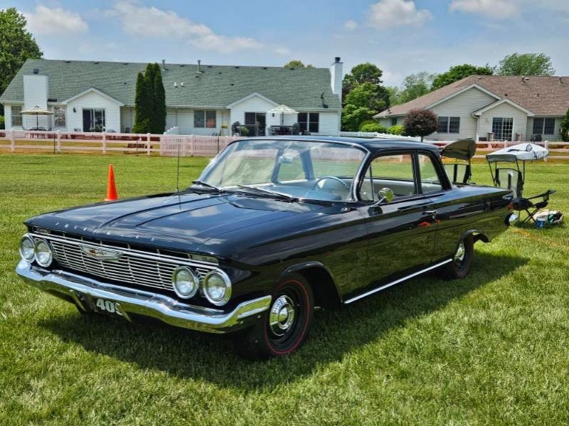 1961 Chevrolet Biscayne for sale (ID-142526) 1961 Chevrolet Biscayne for sale (ID-142526)