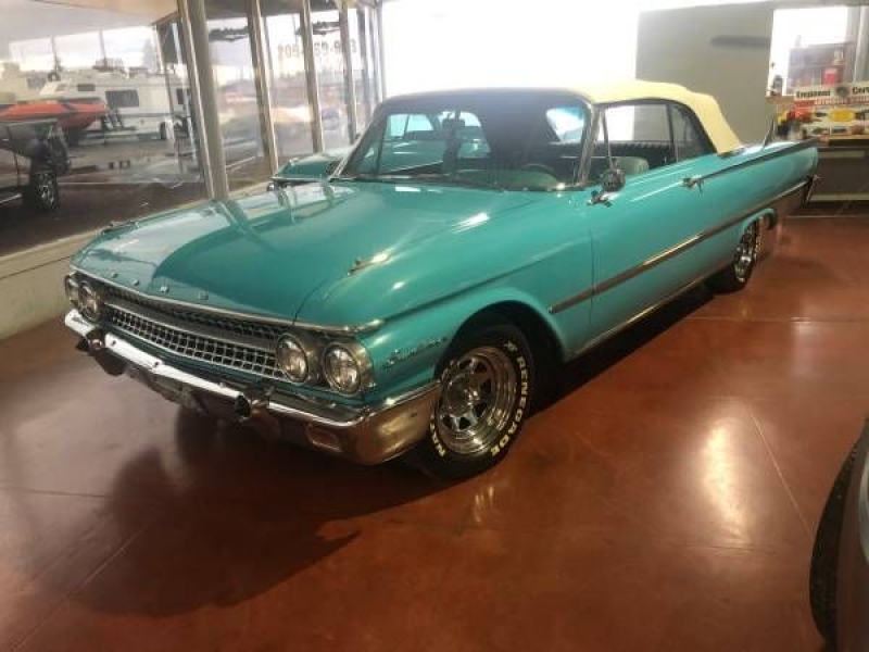 1961 Ford Galaxie for sale in Michigan (ID-113748) 1961 Ford Galaxie for sale in Michigan (ID-113748)