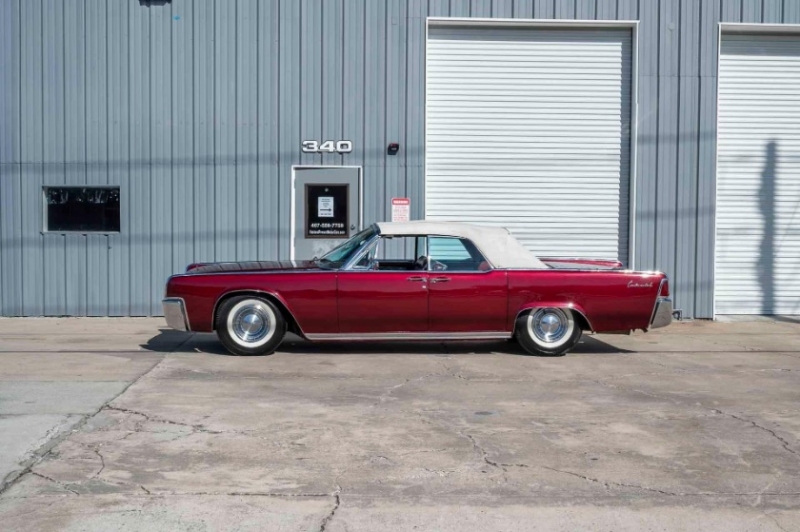 1961 Lincoln Continental for sale (ID-124409) 1961 Lincoln Continental for sale (ID-124409)