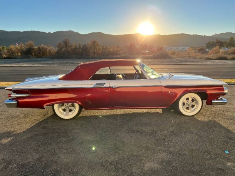 1961 Plymouth Fury for sale in Michigan (ID-101652) 1961 Plymouth Fury for sale in Michigan (ID-101652)