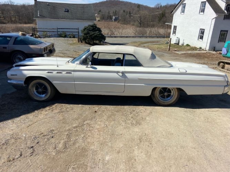 1962 Buick Invicta for sale in Michigan (ID-115063) 1962 Buick Invicta for sale in Michigan (ID-115063)