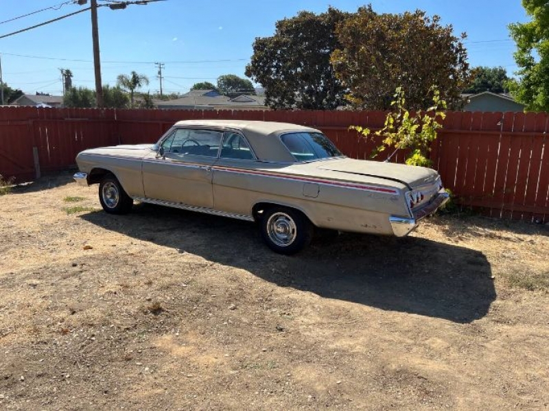 1962 Chevrolet Imperial for sale in Michigan (ID-106293) 1962 Chevrolet Imperial for sale in Michigan (ID-106293)