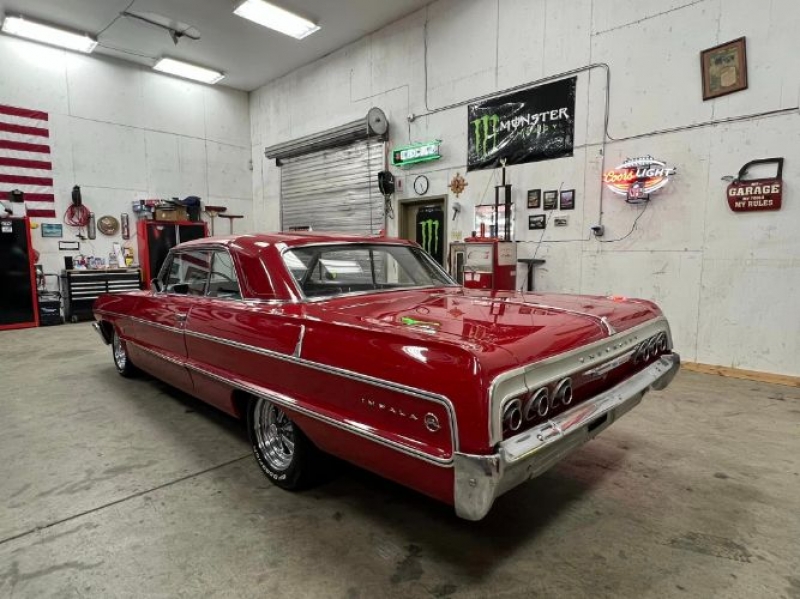 1964 Chevrolet Impala for sale in Michigan (ID-114780) 1964 Chevrolet Impala for sale in Michigan (ID-114780)