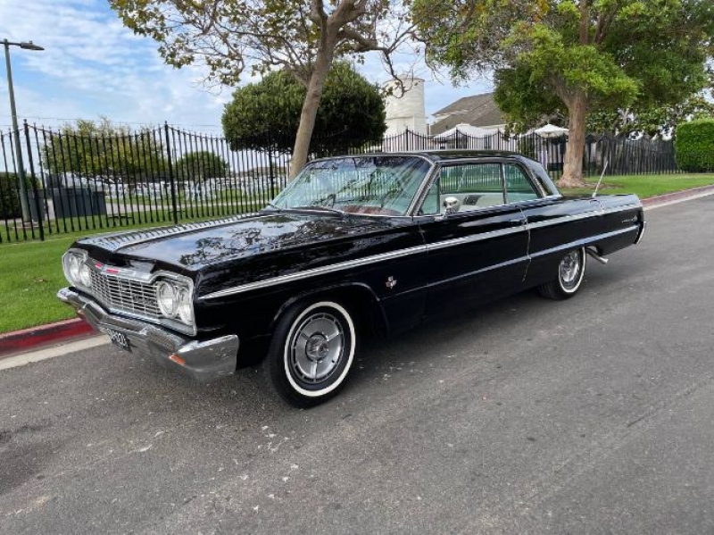 1964 Chevrolet Impala SS for sale in Michigan (ID-106715) 1964 Chevrolet Impala SS for sale in Michigan (ID-106715)
