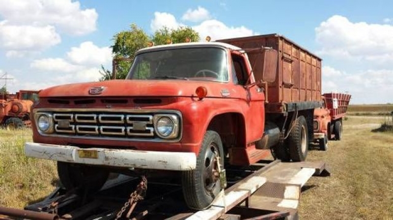 1964 Ford F600 for sale in Riverhead, New York (ID-110764) 1964 Ford F600 for sale in Riverhead, New York (ID-110764)