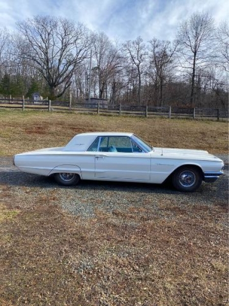 1964 Ford Thunderbird for sale in Michigan (ID-123948) 1964 Ford Thunderbird for sale in Michigan (ID-123948)