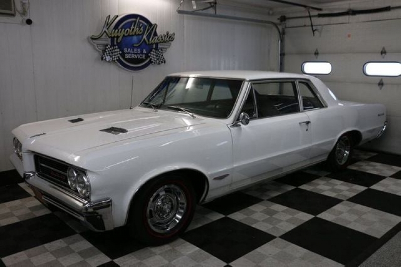 1964 Pontiac GTO for sale in Riverhead, New York (ID-110529) 1964 Pontiac GTO for sale in Riverhead, New York (ID-110529)