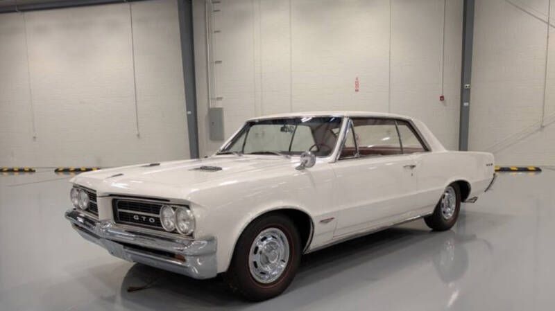 1964 Pontiac LeMans for sale (ID-144698) 1964 Pontiac LeMans for sale (ID-144698)