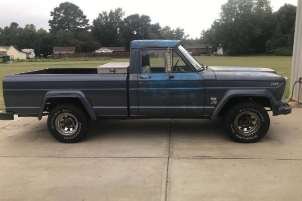 1965 Jeep J200 for sale
