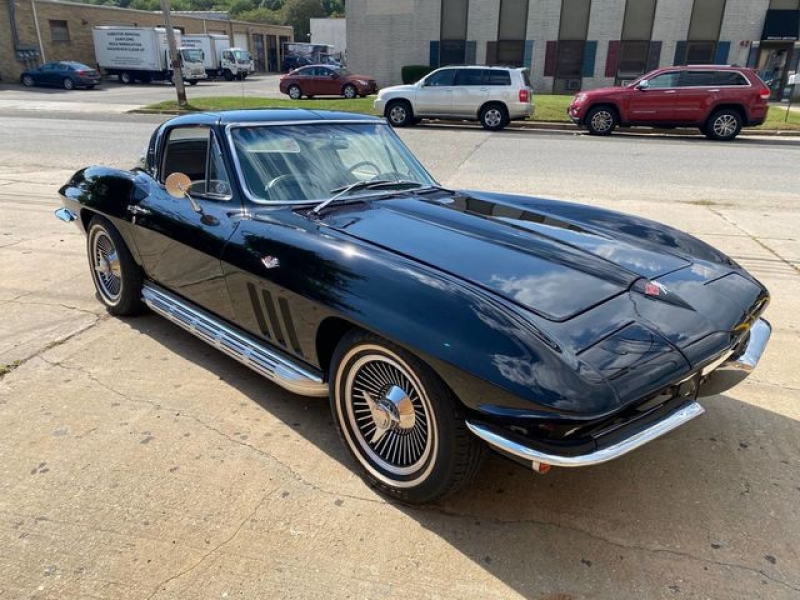 1965 Chevrolet Corvette for sale in Riverhead, New York (ID-121893)