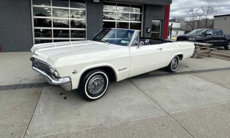 1965 Chevrolet Impala SS for sale in Michigan (ID-112300) 1965 Chevrolet Impala SS for sale in Michigan (ID-112300)