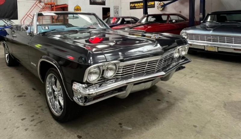 1965 Chevrolet Impala SS for sale in Michigan (ID-113261) 1965 Chevrolet Impala SS for sale in Michigan (ID-113261)