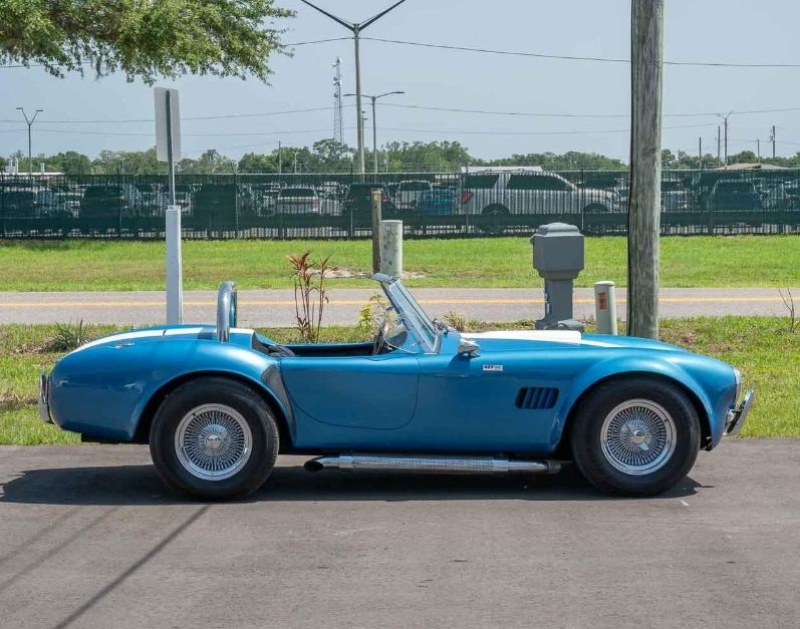 1965 Ford Cobra for sale (ID-143028) 1965 Ford Cobra for sale (ID-143028)