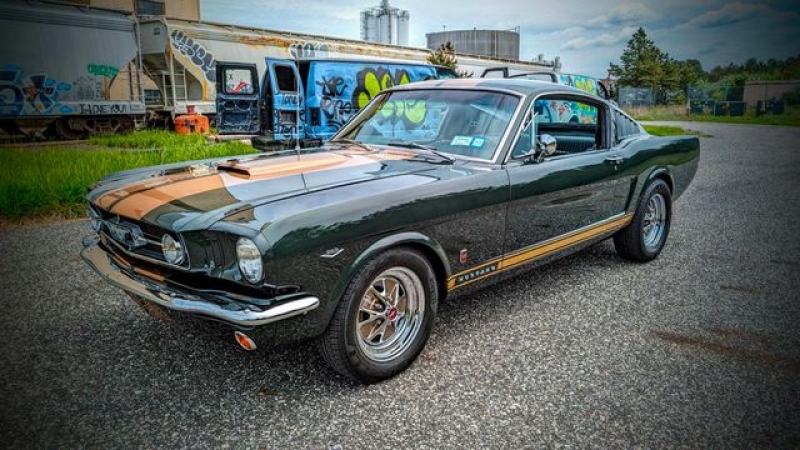 1965 Ford Mustang for sale in Riverhead, New York (ID-129661) 1965 Ford Mustang for sale in Riverhead, New York (ID-129661)