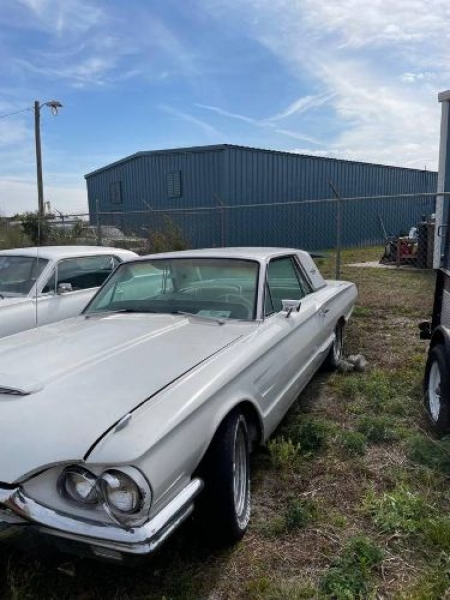 1965 Ford Thunderbird for sale in Michigan (ID-112443) 1965 Ford Thunderbird for sale in Michigan (ID-112443)