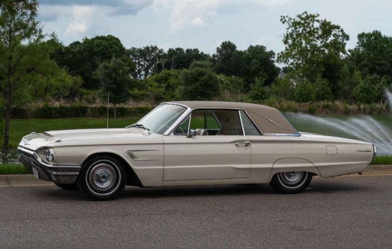 1965 Ford Thunderbird for sale (ID-132677) 1965 Ford Thunderbird for sale (ID-132677)