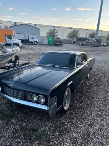 1965 Lincoln Continental for sale in Michigan (ID-140344) 1965 Lincoln Continental for sale in Michigan (ID-140344)