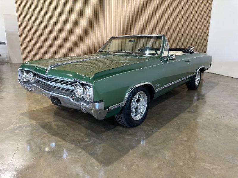 1965 Oldsmobile Cutlass for sale in Michigan (ID-133237) 1965 Oldsmobile Cutlass for sale in Michigan (ID-133237)