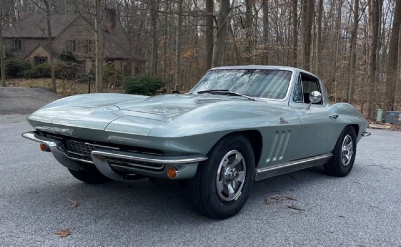 1966 Chevrolet Corvette for sale in Riverhead, New York (ID-113662) 1966 Chevrolet Corvette for sale in Riverhead, New York (ID-113662)