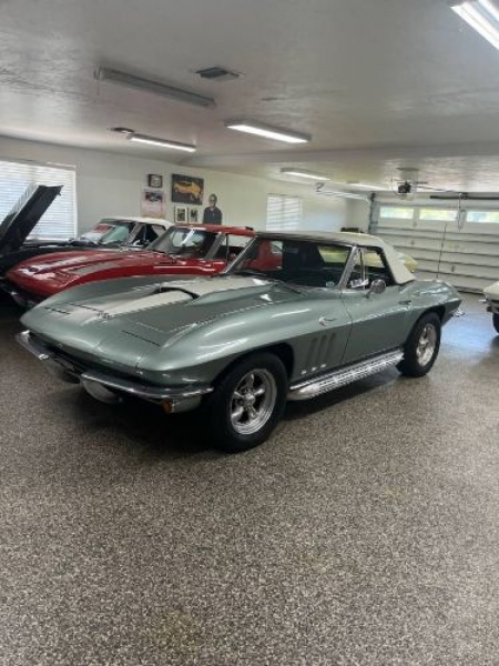 1966 Chevrolet Corvette for sale in Michigan (ID-116404) 1966 Chevrolet Corvette for sale in Michigan (ID-116404)