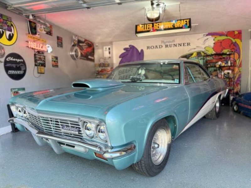 1966 Chevrolet Impala SS for sale in Michigan (ID-140578) 1966 Chevrolet Impala SS for sale in Michigan (ID-140578)