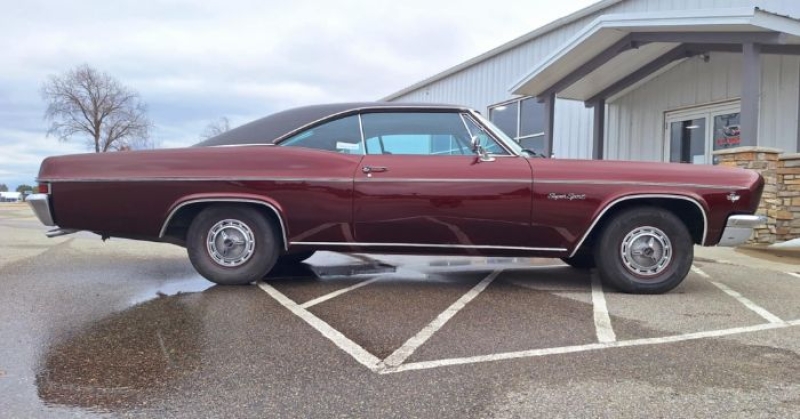 1966 Chevrolet Impala SS for sale in Michigan (ID-140993)