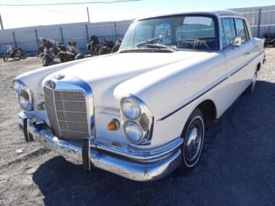 1966 Mercedes-Benz 230S for sale