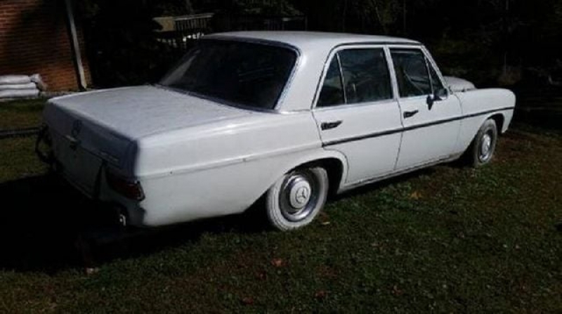 1966 Mercedes-Benz 250 for sale in Riverhead, New York (ID-111335) 1966 Mercedes-Benz 250 for sale in Riverhead, New York (ID-111335)