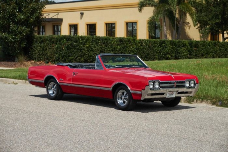 1966 Oldsmobile Cutlass for sale in Michigan (ID-108411) 1966 Oldsmobile Cutlass for sale in Michigan (ID-108411)