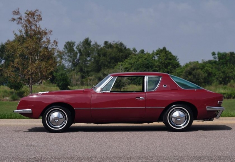 1966 Studebaker Avanti for sale (ID-124124)