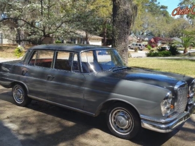 1967 Mercedes Benz 230S for sale