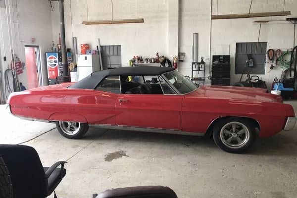 1967 Pontiac Bonneville for sale