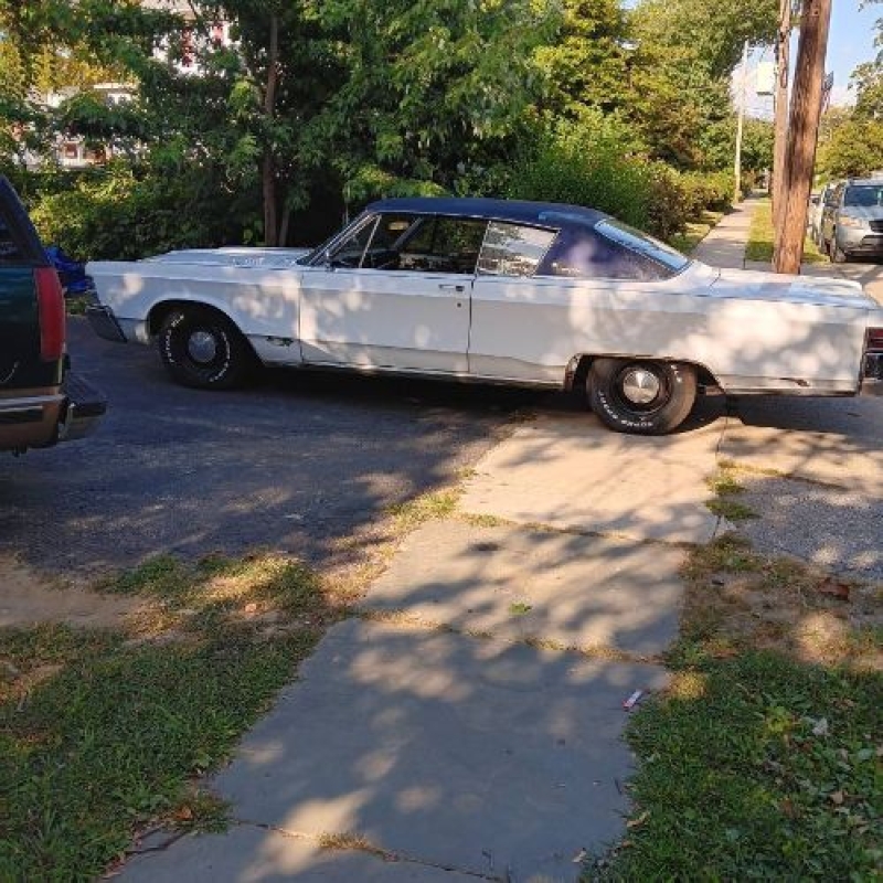 1967 Chrysler New Yorker for sale in Michigan (ID-145088) 1967 Chrysler New Yorker for sale in Michigan (ID-145088)