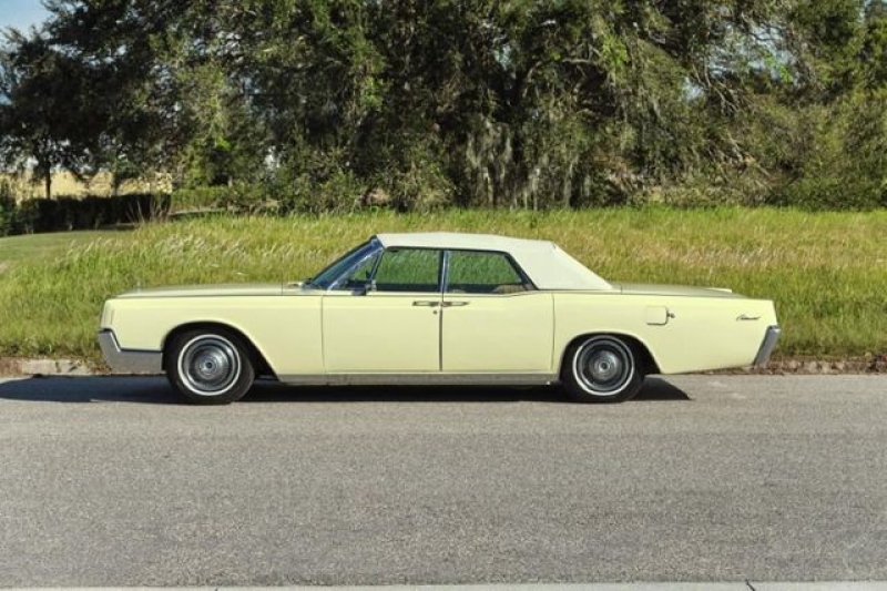 1967 Lincoln Continental for sale in Riverhead, New York (ID-112464)