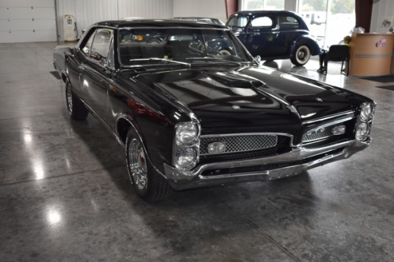1967 Pontiac GTO for sale in Michigan (ID-102707) 1967 Pontiac GTO for sale in Michigan (ID-102707)
