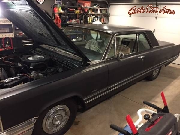 1968 Chrysler Crown Imperial for sale in Michigan (ID-18299) 1968 Chrysler Crown Imperial for sale in Michigan (ID-18299)