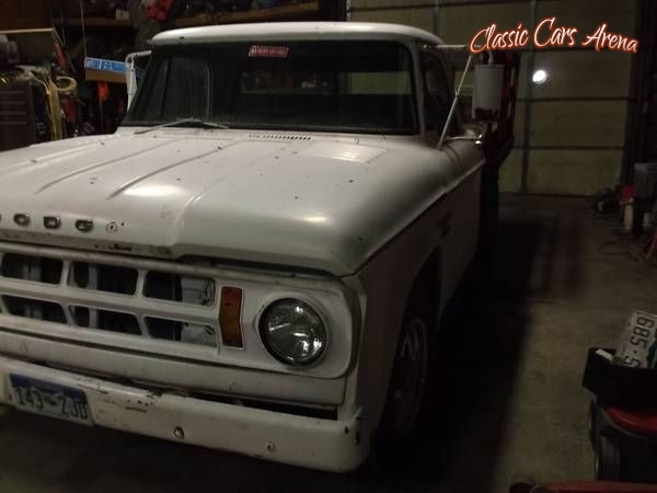 1968 Dodge D200 for sale in Michigan (ID-34070) 1968 Dodge D200 for sale in Michigan (ID-34070)
