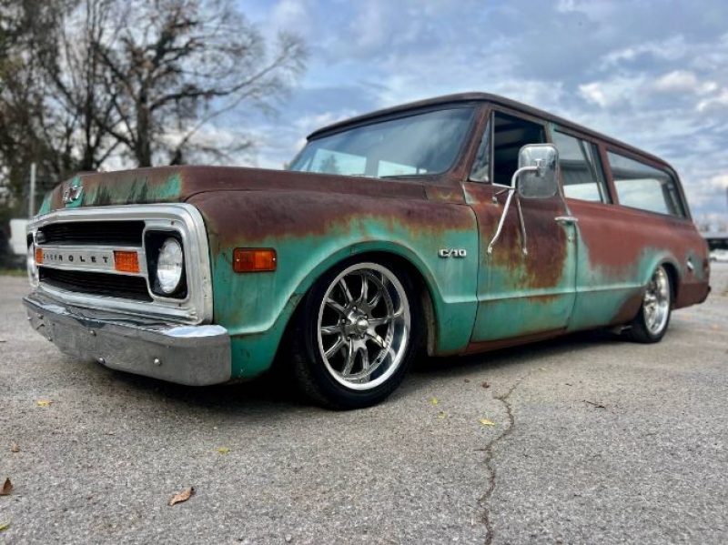 1968 Chevrolet Suburban for sale in Michigan (ID-122994) 1968 Chevrolet Suburban for sale in Michigan (ID-122994)