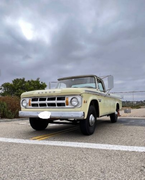 1968 Dodge D200 for sale in Michigan (ID-117617) 1968 Dodge D200 for sale in Michigan (ID-117617)
