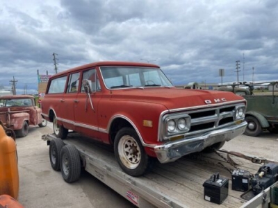 1968 GMC Suburban for sale