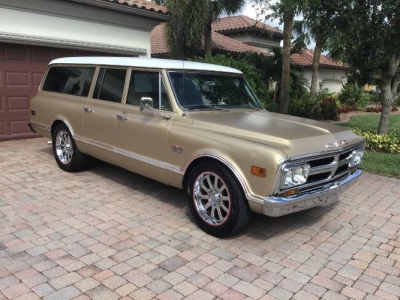 1968 GMC Suburban for sale
