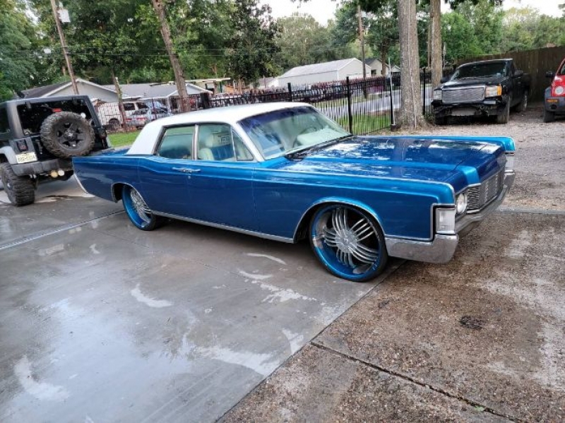 1968 Lincoln Continental for sale in Michigan (ID-119091) 1968 Lincoln Continental for sale in Michigan (ID-119091)